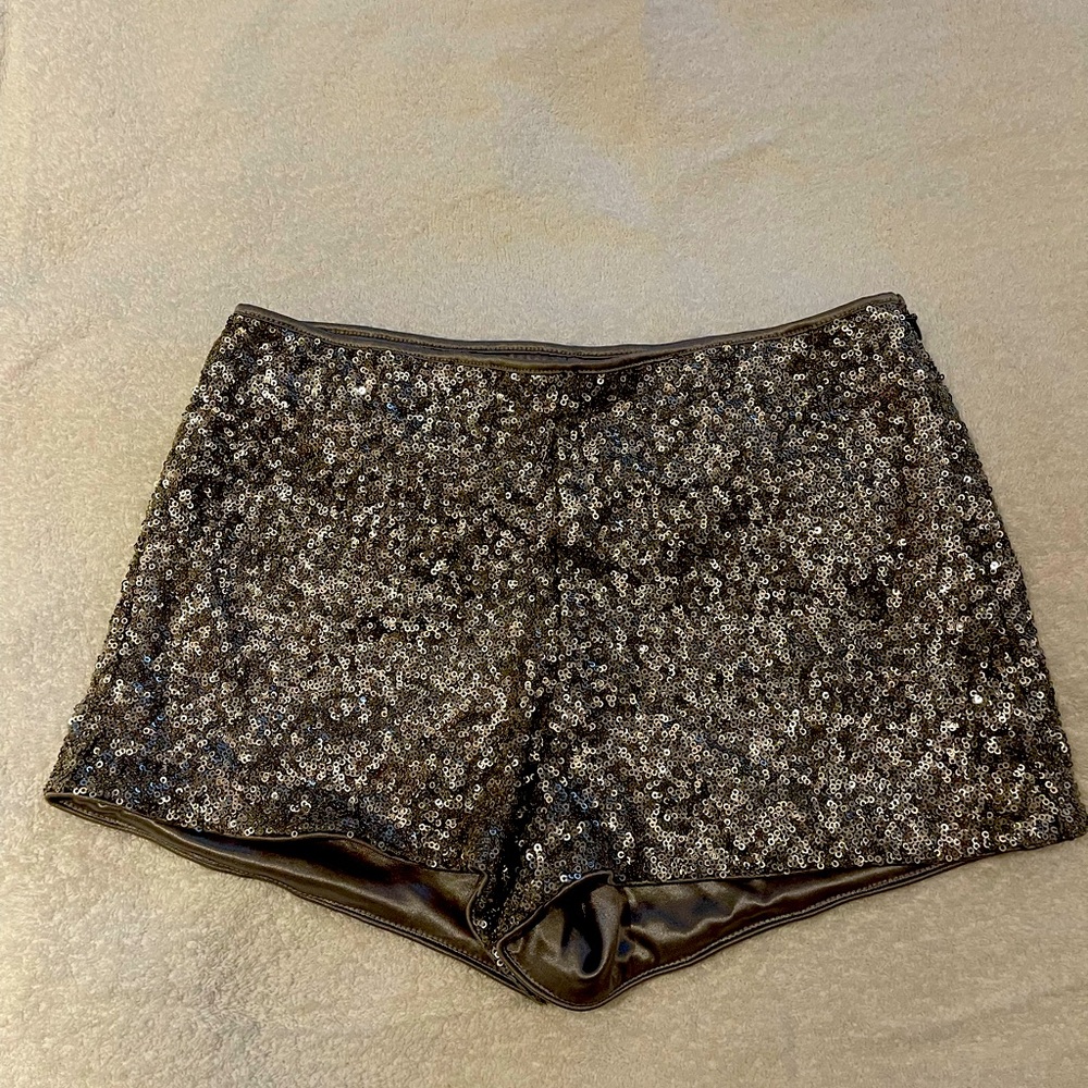 Silver sequins shorts size small